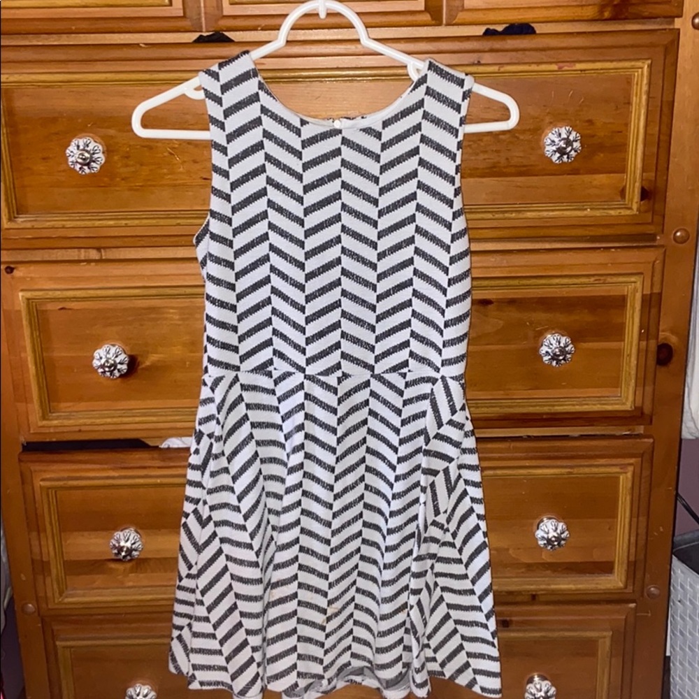 Black white dress no tags